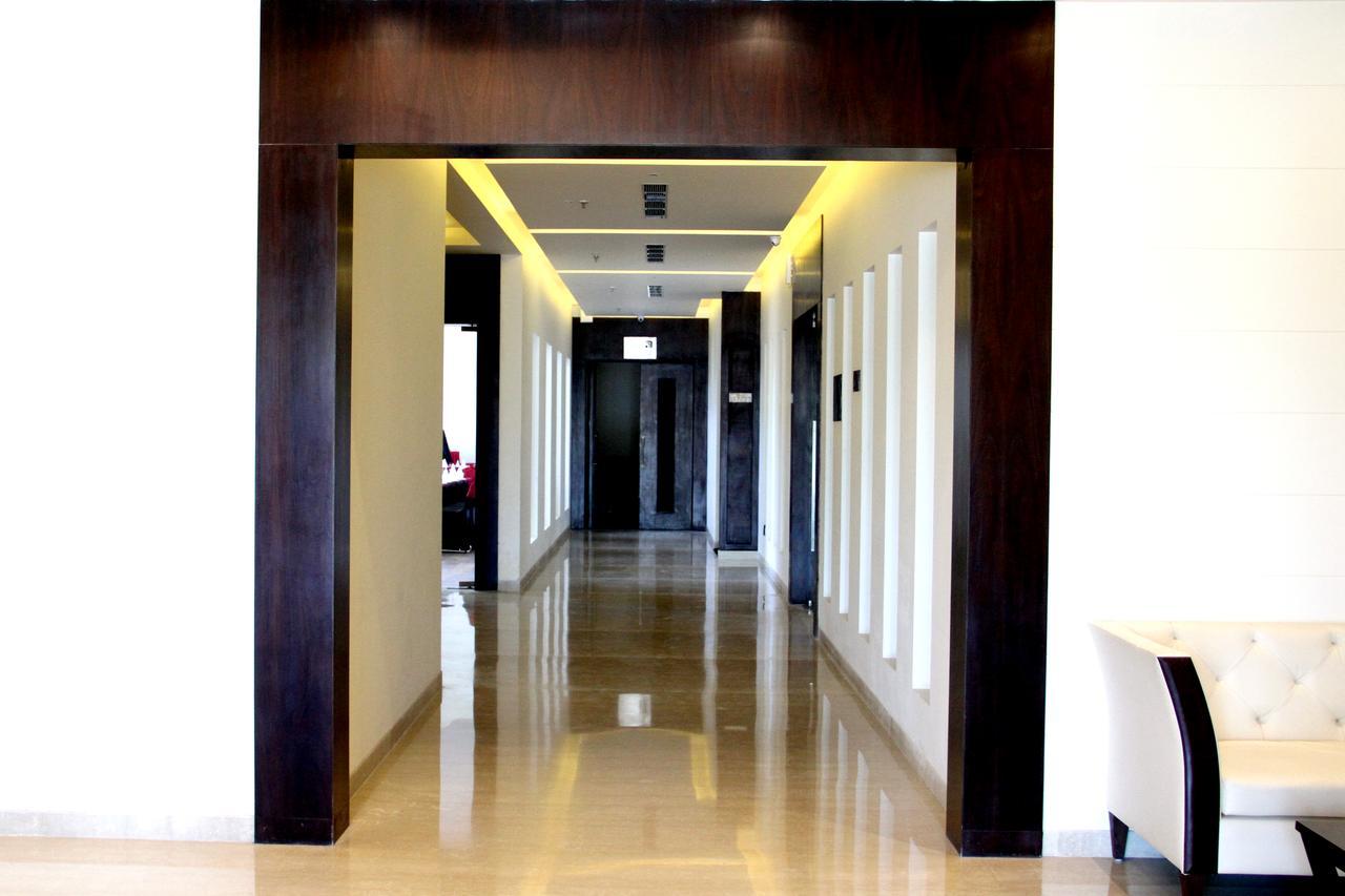 Continent Hotel Nawanshahr Nawāshahr 외부 사진